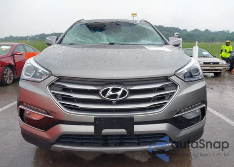 2017 Hyundai Santa Fe Sport 2.4L z USA, uszkodzony, nr VIN 5NMZU3LB1HH046314
